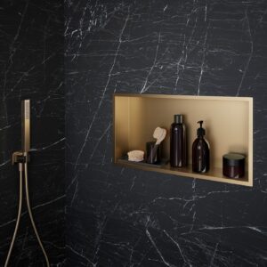 Süvistatav_riiul_dušinurka